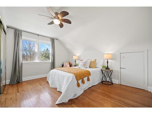 157 Adelaide Street, Kitchener, ON - Indoor Photo Showing Bedroom