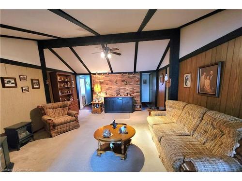 111 Riverbank Drive N, Cambridge, ON - Indoor Photo Showing Living Room With Fireplace