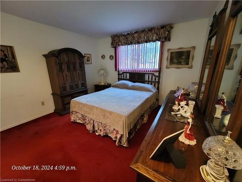 111 Riverbank Drive N, Cambridge, ON - Indoor Photo Showing Bedroom