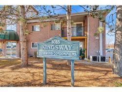 21-3085 Kingsway Drive  Kitchener, ON N2C 2P1