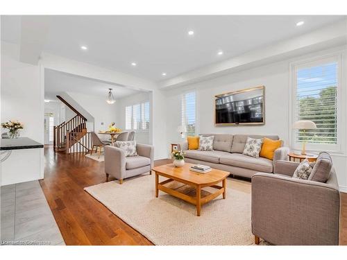 403 Equestrian Way, Cambridge, ON - Indoor Photo Showing Living Room