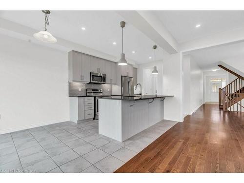 403 Equestrian Way, Cambridge, ON - Indoor Photo Showing Kitchen