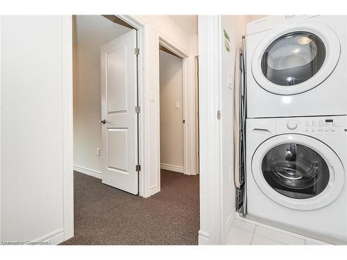 34 Prince Albert Boulevard, Kitchener, ON - Indoor Photo Showing Laundry Room