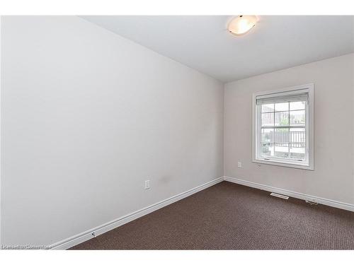 34 Prince Albert Boulevard, Kitchener, ON - Indoor Photo Showing Other Room