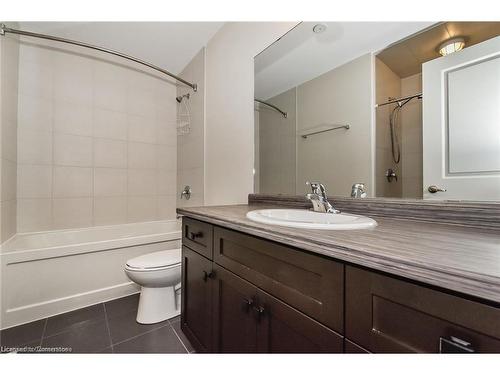 34 Prince Albert Boulevard, Kitchener, ON - Indoor Photo Showing Bathroom