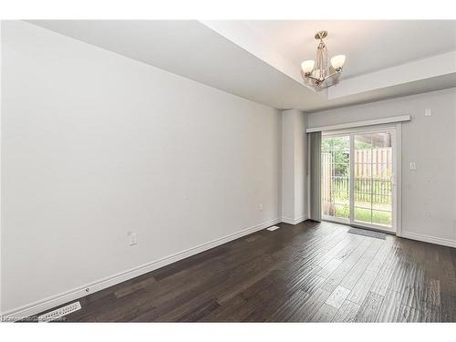 34 Prince Albert Boulevard, Kitchener, ON - Indoor Photo Showing Other Room