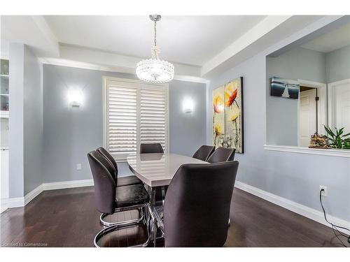 155 Dolman Street, Breslau, ON - Indoor Photo Showing Dining Room