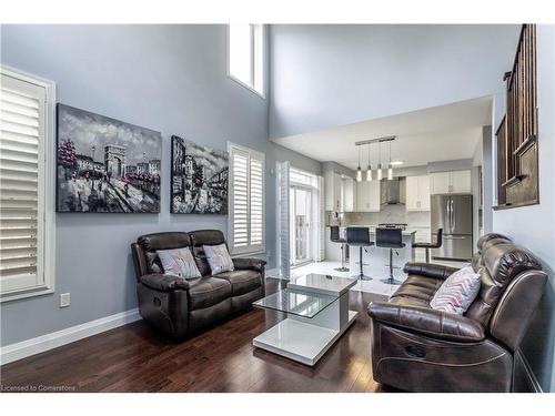 155 Dolman Street, Breslau, ON - Indoor Photo Showing Living Room