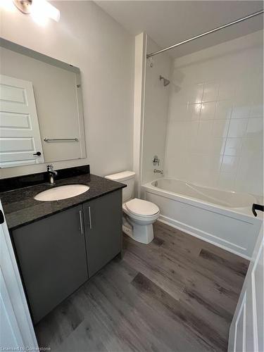 308-1101 Lackner Place, Kitchener, ON - Indoor Photo Showing Bathroom