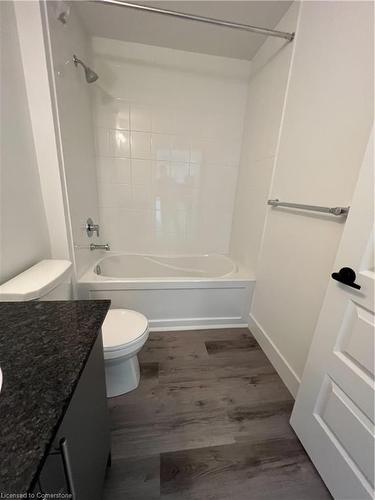 308-1101 Lackner Place, Kitchener, ON - Indoor Photo Showing Bathroom