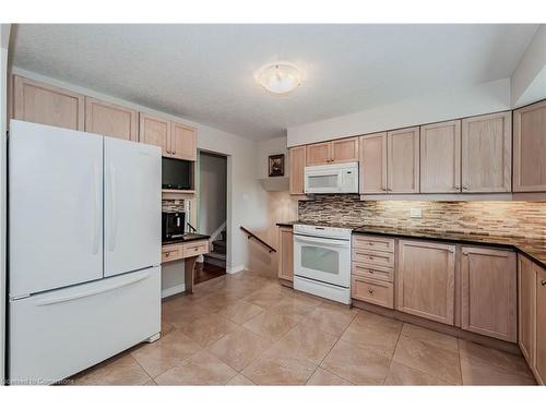 60 Glenburnie Drive, Guelph, ON - Indoor Photo Showing Kitchen