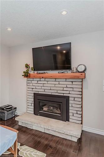 60 Glenburnie Drive, Guelph, ON - Indoor Photo Showing Living Room With Fireplace