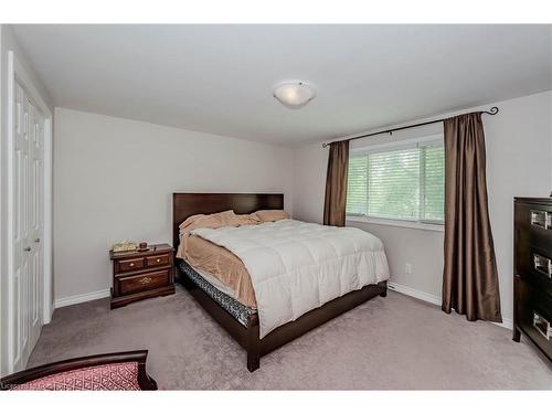 60 Glenburnie Drive, Guelph, ON - Indoor Photo Showing Bedroom