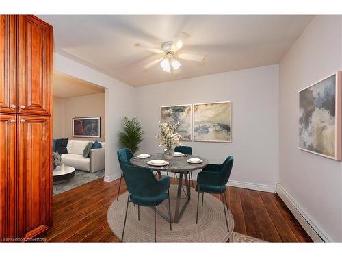 A & B-515 Brookhaven Crescent, Waterloo, ON - Indoor Photo Showing Dining Room