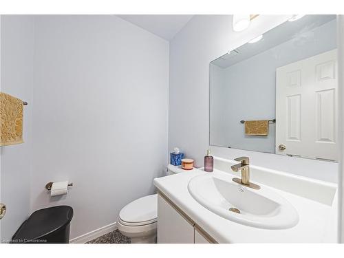 27 Westchester Drive, Kitchener, ON - Indoor Photo Showing Bathroom