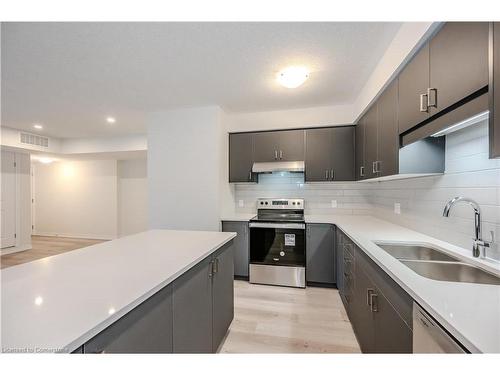 C137-588 Benninger Drive, Kitchener, ON - Indoor Photo Showing Kitchen With Double Sink With Upgraded Kitchen