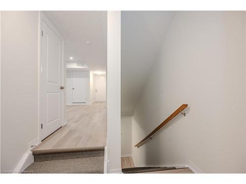 C137-588 Benninger Drive, Kitchener, ON - Indoor Photo Showing Other Room