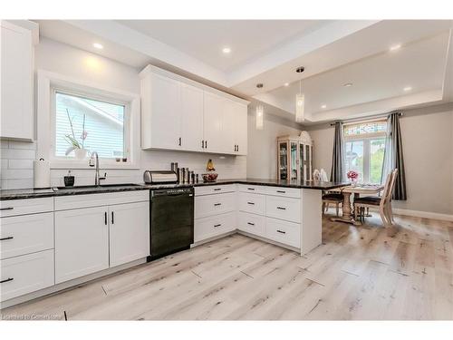 321 John Street, Mount Forest, ON - Indoor Photo Showing Kitchen