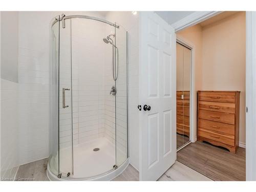 321 John Street, Mount Forest, ON - Indoor Photo Showing Bathroom