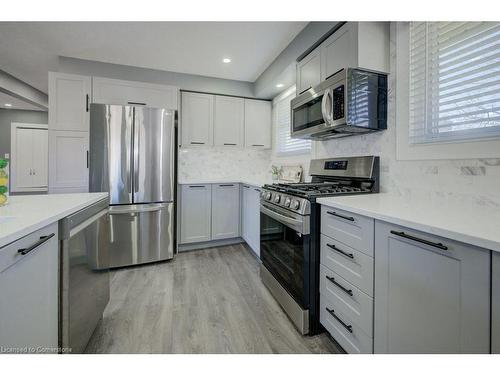 51 Rossford Crescent, Kitchener, ON - Indoor Photo Showing Kitchen With Stainless Steel Kitchen With Upgraded Kitchen