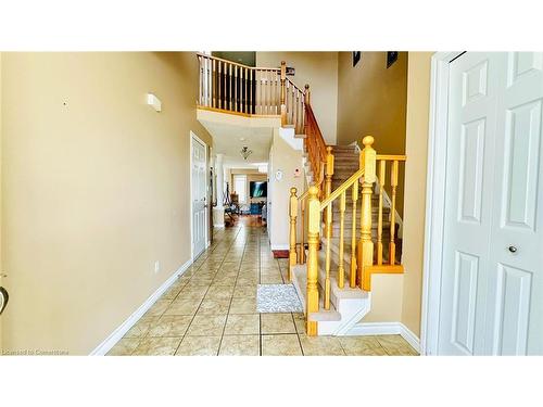 Upper-240 Purple Sage Crescent, Kitchener, ON - Indoor Photo Showing Other Room