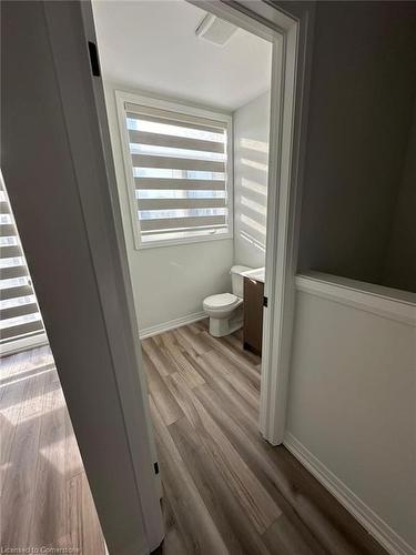 36-155 Equestrian Way, Cambridge, ON - Indoor Photo Showing Bathroom