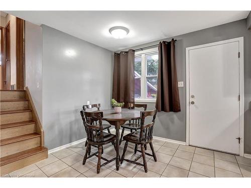 104 Strathcona Crescent, Kitchener, ON - Indoor Photo Showing Dining Room