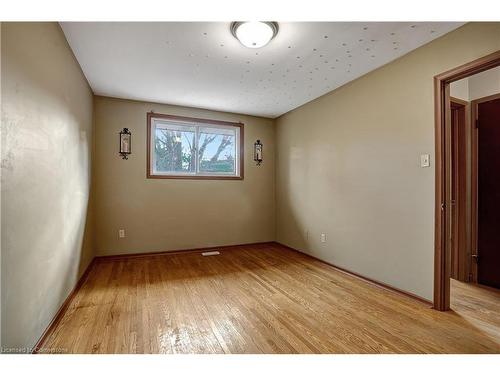 104 Strathcona Crescent, Kitchener, ON - Indoor Photo Showing Other Room