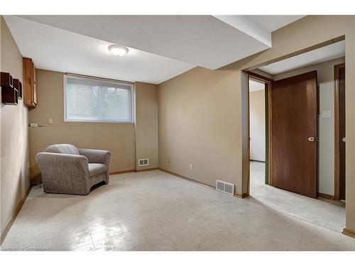 104 Strathcona Crescent, Kitchener, ON - Indoor Photo Showing Other Room