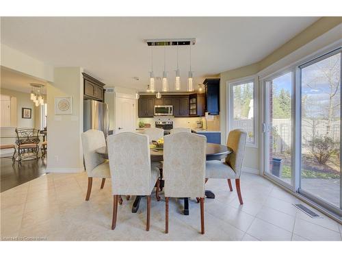 97 Davis Street Street, Guelph, ON - Indoor Photo Showing Dining Room