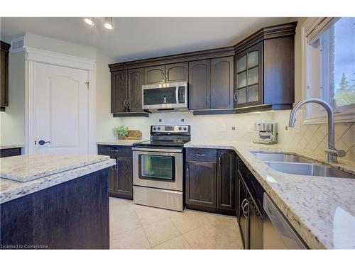 97 Davis Street Street, Guelph, ON - Indoor Photo Showing Kitchen With Double Sink With Upgraded Kitchen