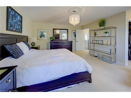 97 Davis Street Street, Guelph, ON - Indoor Photo Showing Bedroom