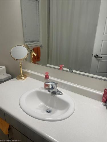 140 Watermill Street, Kitchener, ON - Indoor Photo Showing Bathroom