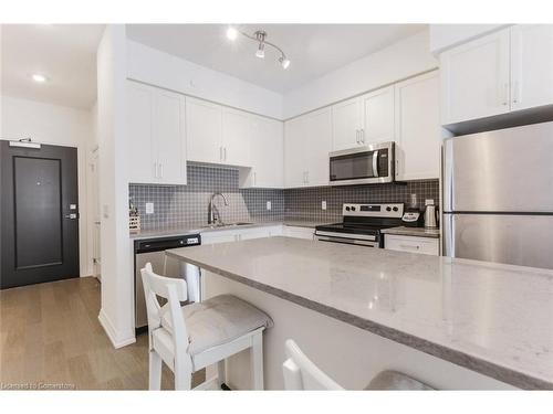 703-155 Caroline Street S, Waterloo, ON - Indoor Photo Showing Kitchen With Upgraded Kitchen