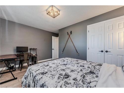 769 John Street W, Listowel, ON - Indoor Photo Showing Bedroom