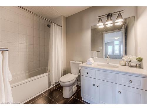 414 Wild Calla Street, Waterloo, ON - Indoor Photo Showing Bathroom