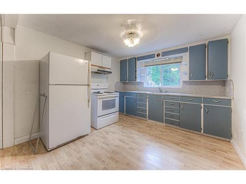 153 Middletown Road, Flamborough, ON - Indoor Photo Showing Kitchen