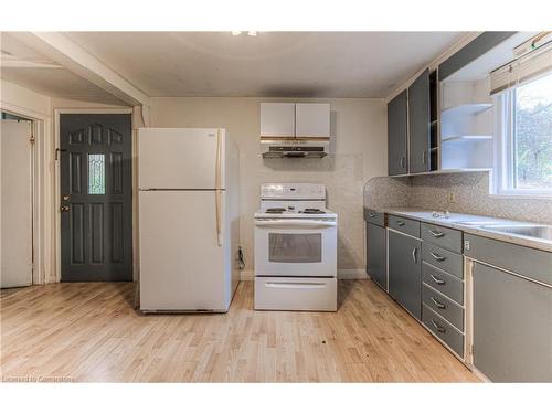 153 Middletown Road, Flamborough, ON - Indoor Photo Showing Kitchen