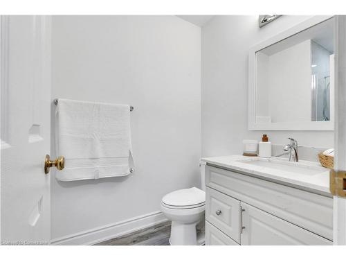 2-524 Beechwood Drive, Waterloo, ON - Indoor Photo Showing Bathroom