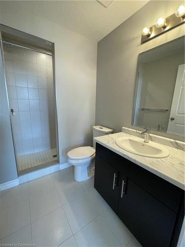 90 Oat Lane, Kitchener, ON - Indoor Photo Showing Bathroom