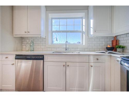 B301-112 Union St E, Waterloo, ON - Indoor Photo Showing Kitchen With Stainless Steel Kitchen With Double Sink