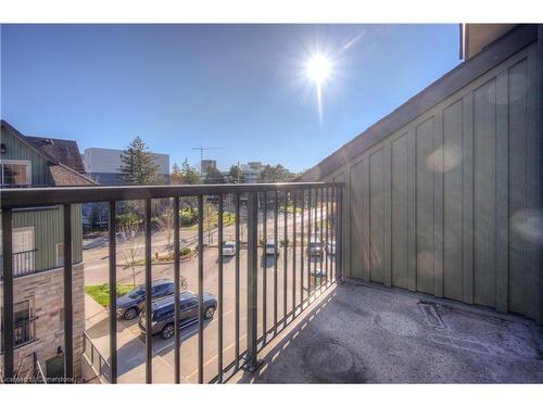 B301-112 Union St E, Waterloo, ON - Outdoor With Balcony With Exterior