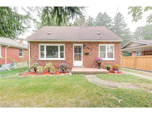 481 Huron Street, Woodstock, ON - Outdoor