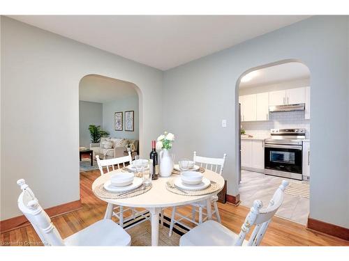 481 Huron Street, Woodstock, ON - Indoor Photo Showing Dining Room