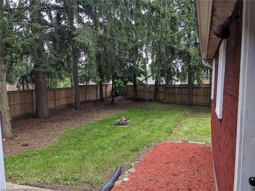 481 Huron Street, Woodstock, ON - Outdoor With Backyard