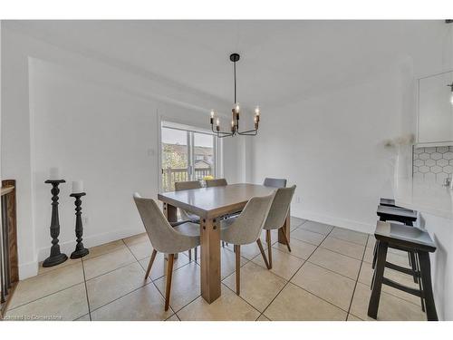 15 Yarrow Court, Kitchener, ON - Indoor Photo Showing Dining Room