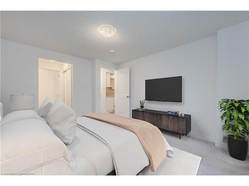 4-403 Westwood Drive, Kitchener, ON - Indoor Photo Showing Bedroom