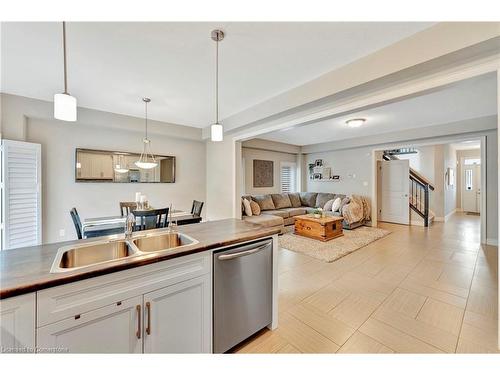 200 Birkinshaw Road, Cambridge, ON - Indoor Photo Showing Kitchen With Double Sink