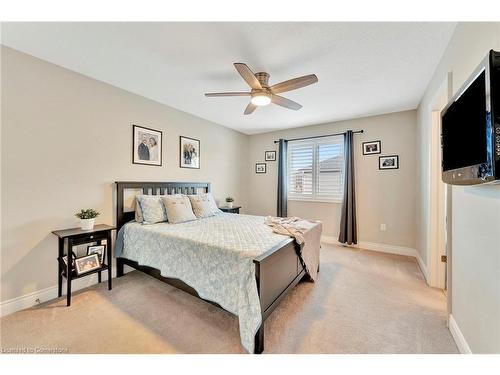 200 Birkinshaw Road, Cambridge, ON - Indoor Photo Showing Bedroom