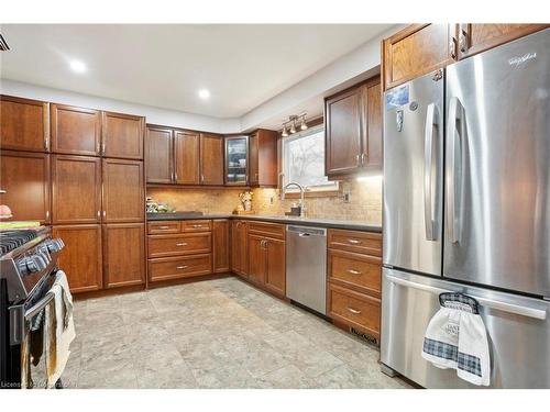 264 Seldon Street, Thamesford, ON - Indoor Photo Showing Kitchen